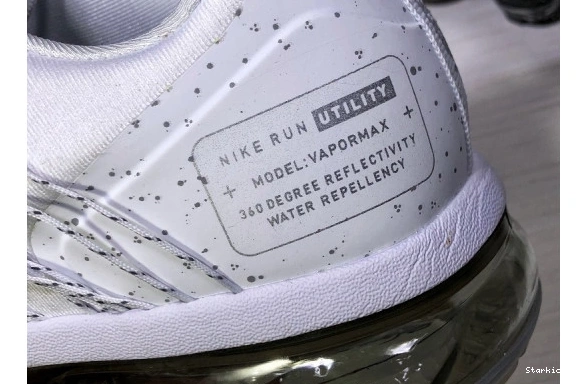 AIR WHITE RUN SILVER REFLECT AQ8811-100 UTILITY (W) VAPORMAX 0810